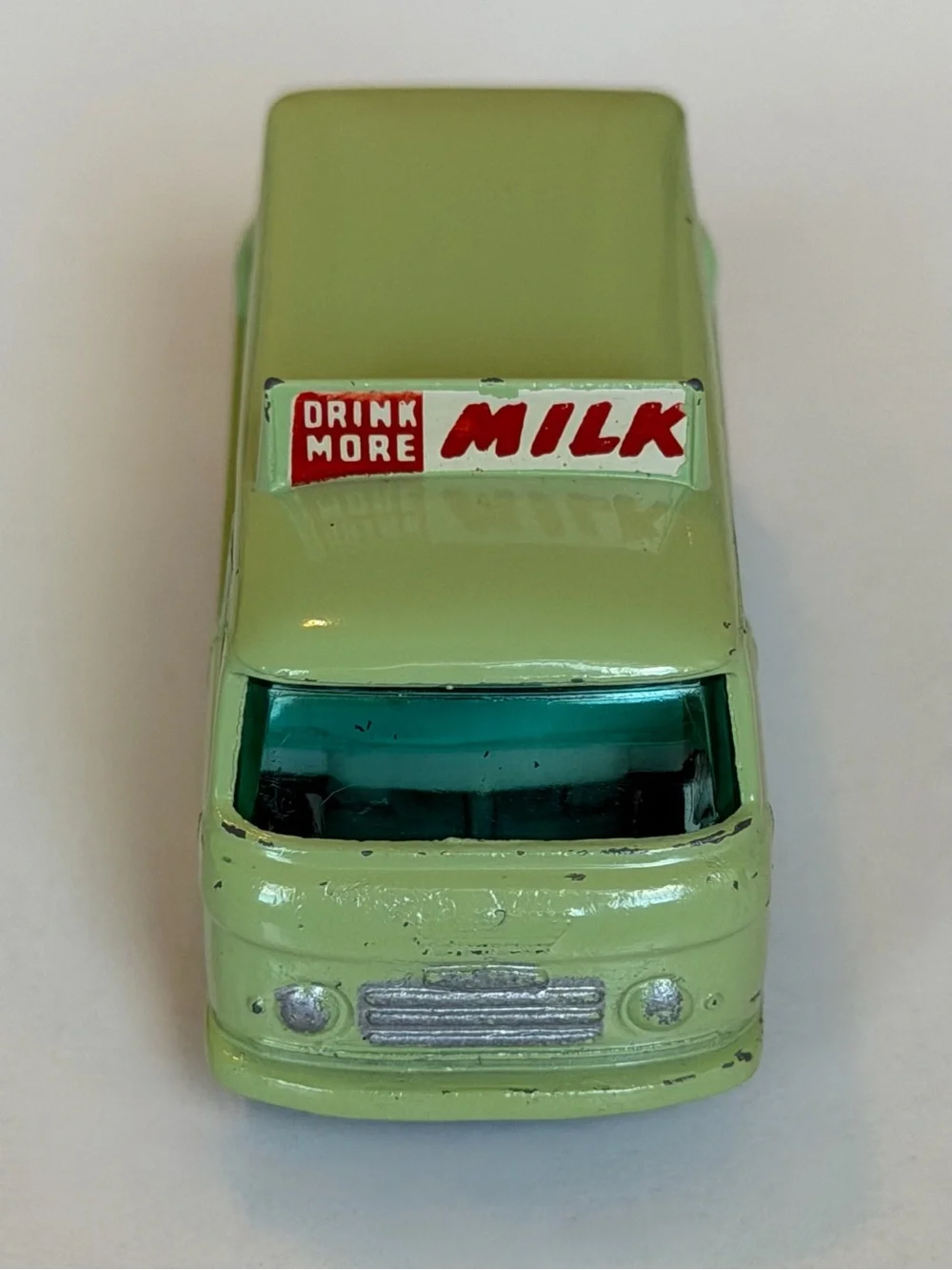 V Vintage Matchbox No. 21 Commer Bottle Float Drink More Milk Lesney England